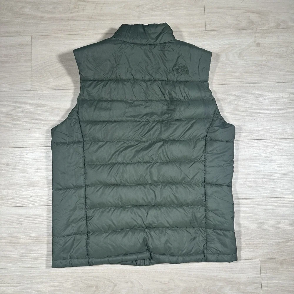 The North Face 550 Mens Down Puffer Vest Size Large Green Outdoors Insulated EUC